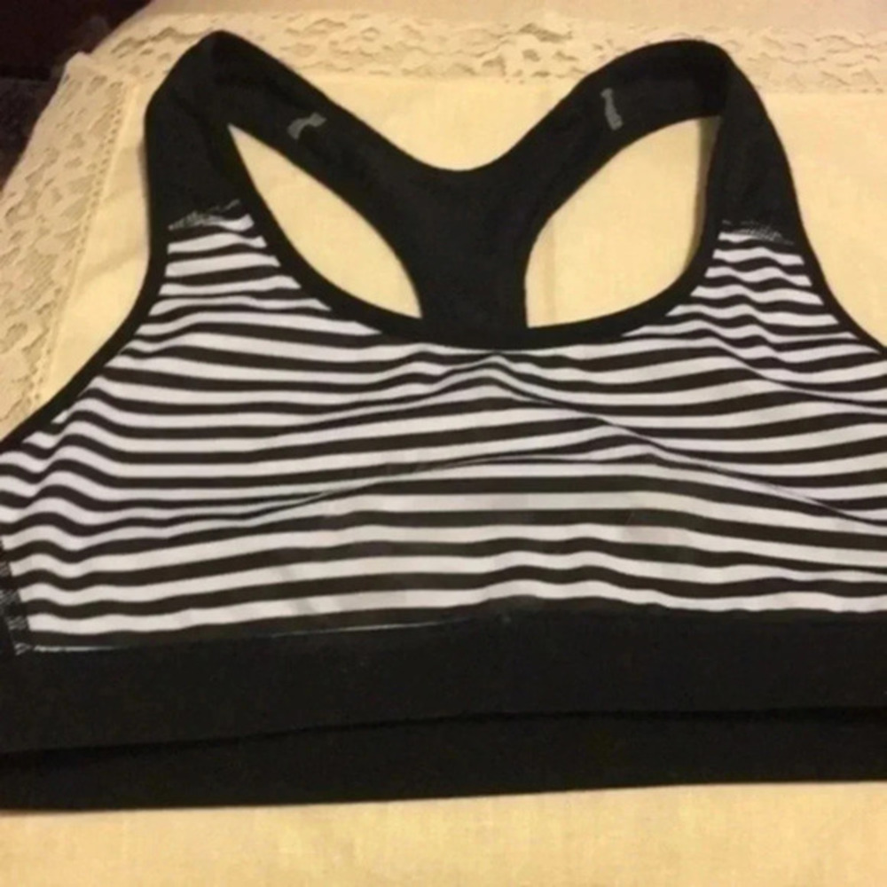 champion sport bras M